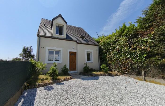 Maison Maison avec jardin et garage. à Thivars