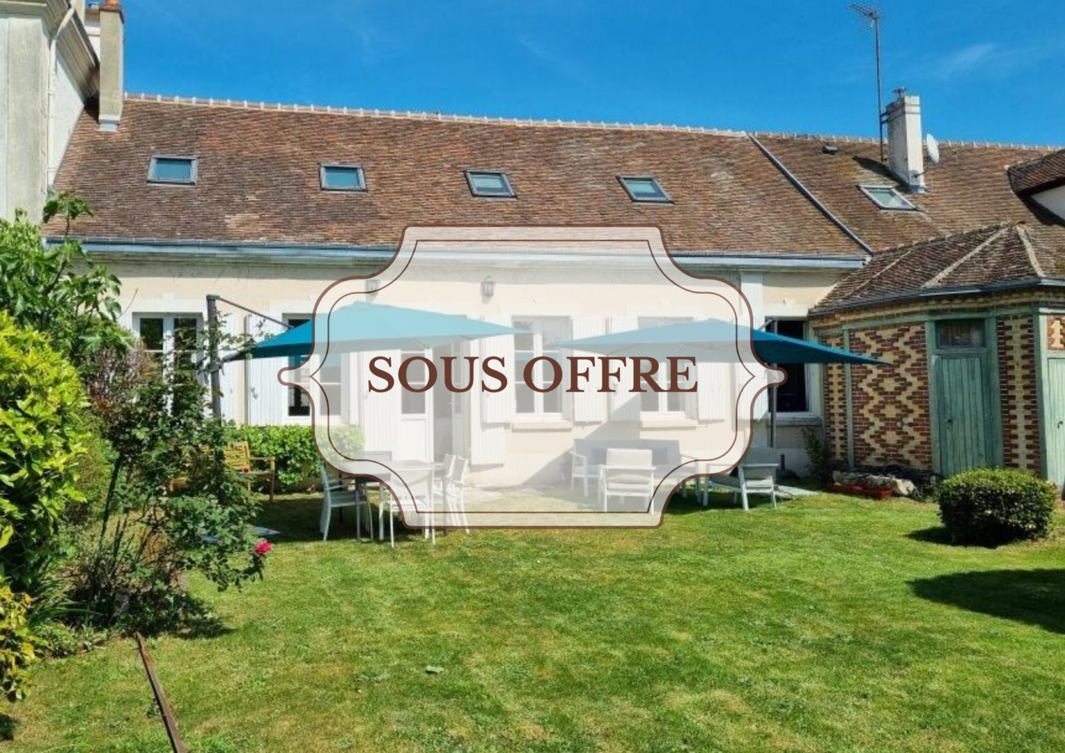 Maison Maison de charme en cœur de ville. à Courville Sur Eure